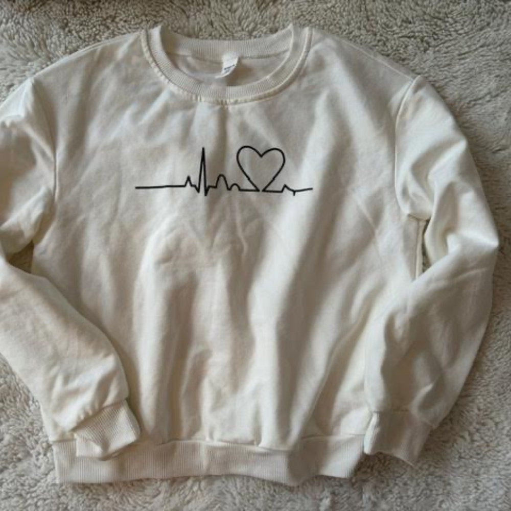 Shein Sweatshirt Size 10 with Heartbeat Graphic on Front - Picture 5 of 5